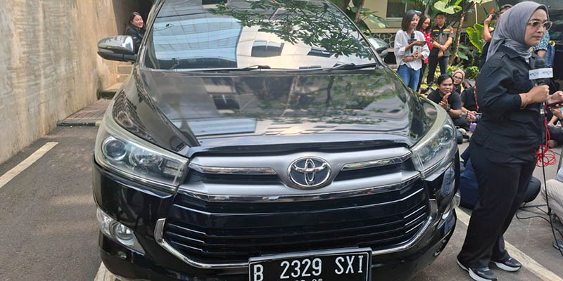 Dari SPKT Jokowi Datangi Gedung Ditreskrimum Polda Metro